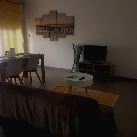 Appartement T2 Accessible Pmr Avec Terrasse Et Garage Onet-le-Château Exteriör bild